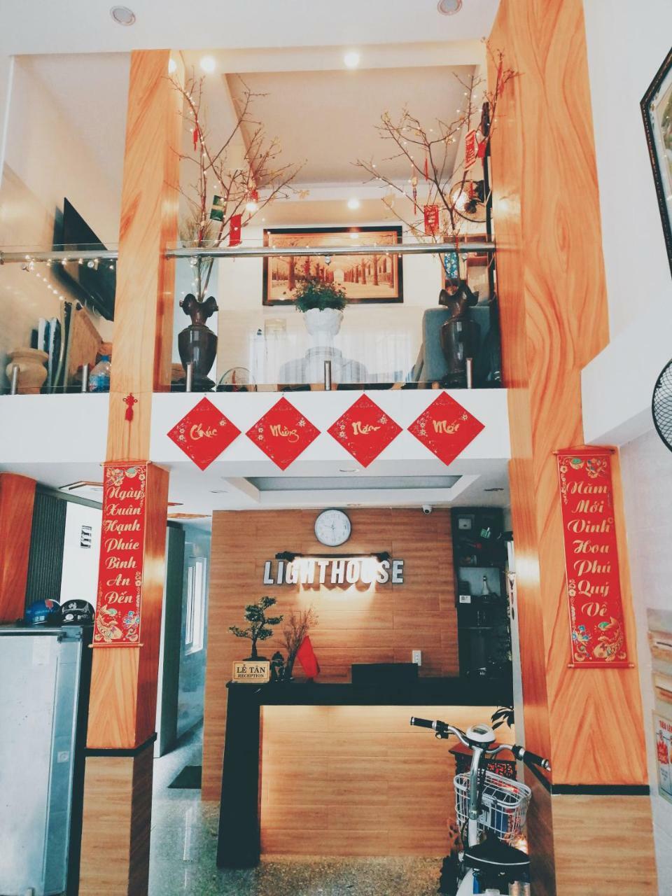 头顿灯塔酒店 外观 照片